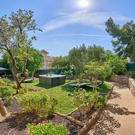 La Provencale - Jacuzzi, Bbq, Jardin & Clim