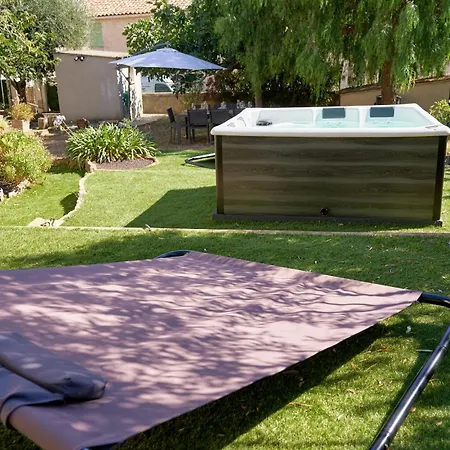 La Provencale - Jacuzzi, Bbq, Jardin & Clim Villa